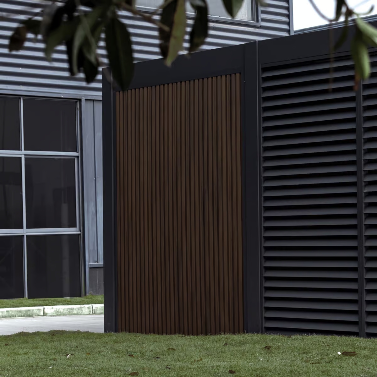 Orion composietwand voor carport - 300x236 cm - Voor 3 meter zijkant - Houtlook