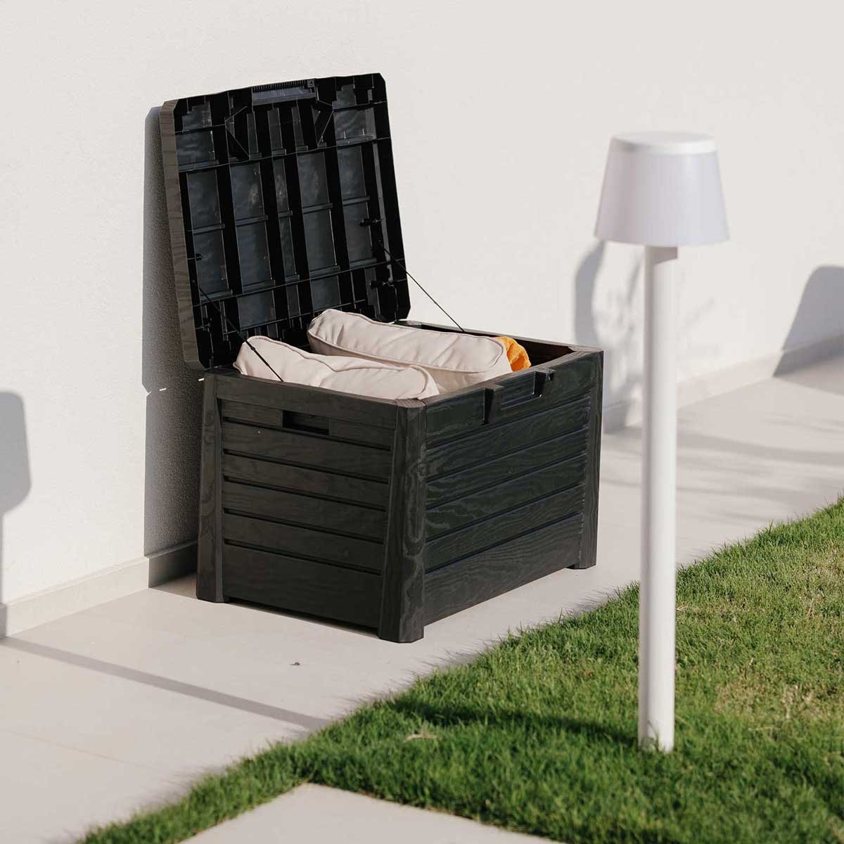Toomax Florida Compact opbergbox - 120 liter - antraciet Toomax Florida Compact opbergbox - 120 liter - antraciet