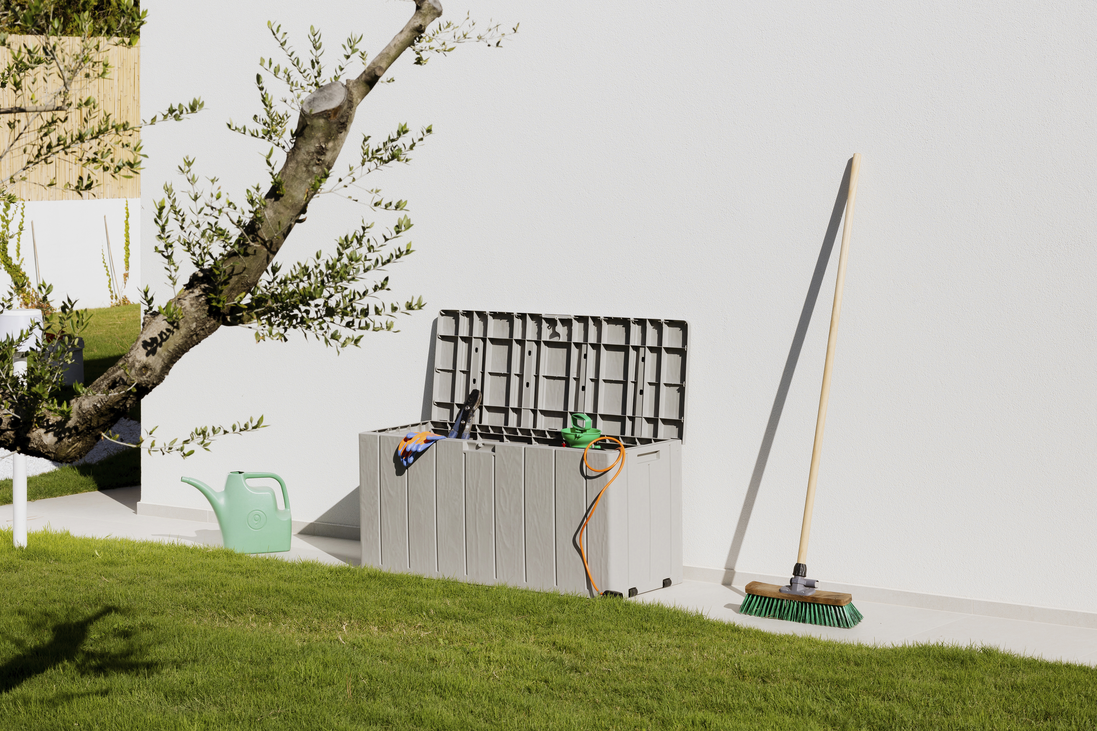 Toomax Bravo opbergbox - 270 liter - grijs