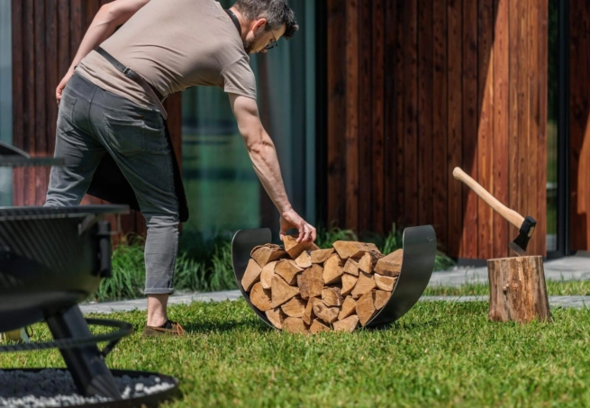 CookKing Turyn houtopslag - 70 x 36 x 45 cm - zwart staal CookKing Turyn houtopslag - 70 x 36 x 45 cm - zwart staal